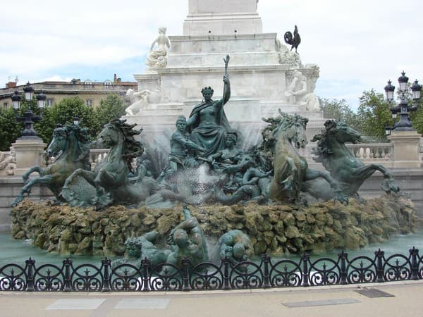 Esplanade des Quinconces