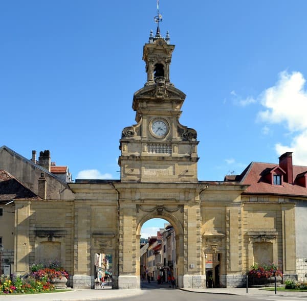 Porte Saint-Pierre