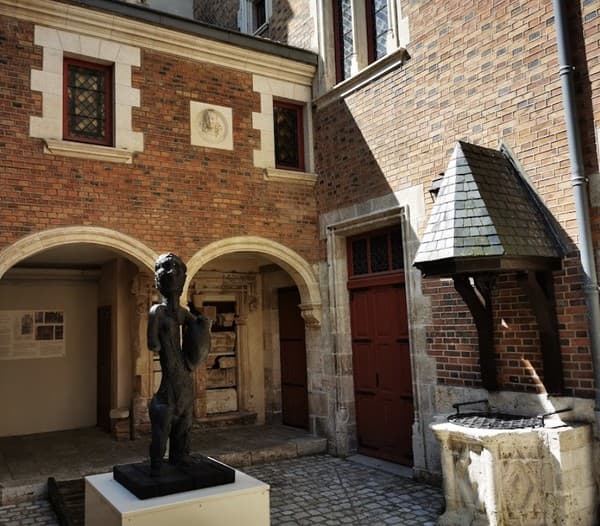 Musée d'Histoire et d'Archéologie d'Orléans - Hôtel CABU