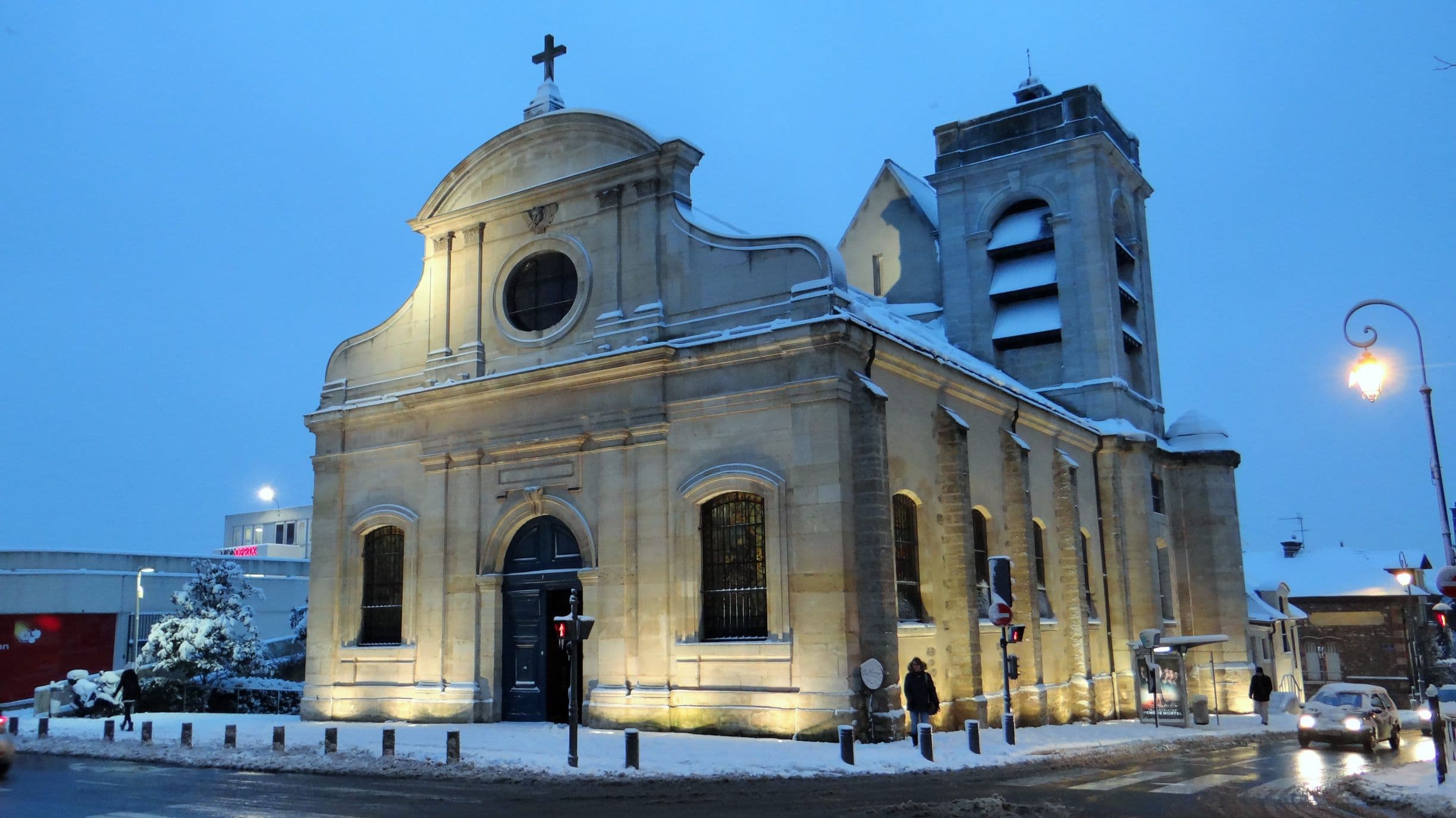 File:Eglise Saint Martin de Meudon, 7 février 2018 (4).jpg ...